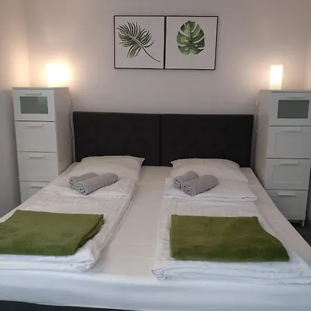 Bumerang * Свиноуйсьце