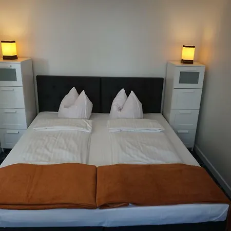 Bumerang * Свиноуйсьце